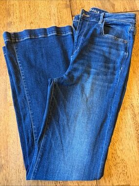American Eagle Outfitters Women's Dark Blue Flare Jeans